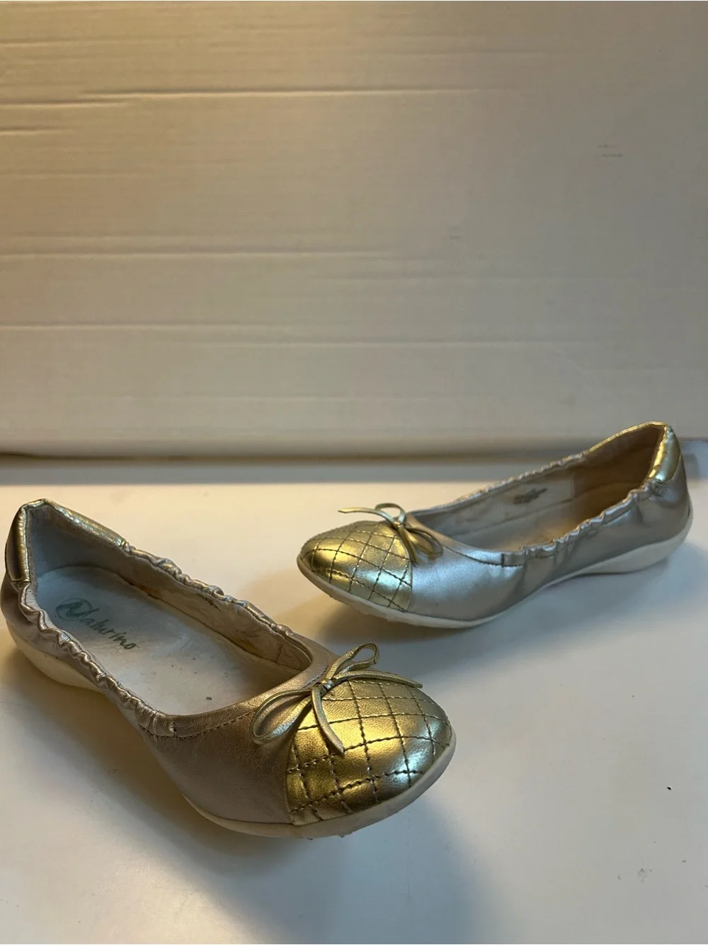 Naturino Metallic Gold/Silver Ballet Flats  Big Girls size 36 (US 4-4.5)